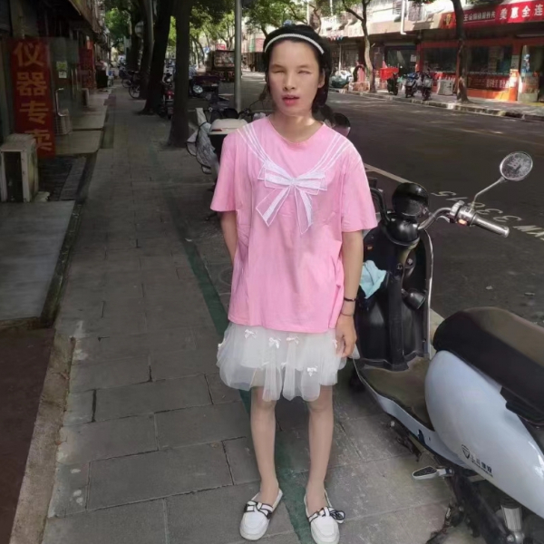 上海26岁单身美女真诚找对象-贺州相亲网