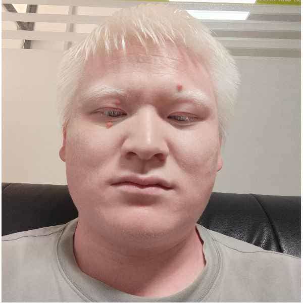 30岁岁安徽单身帅哥 - 贺州吉缘网