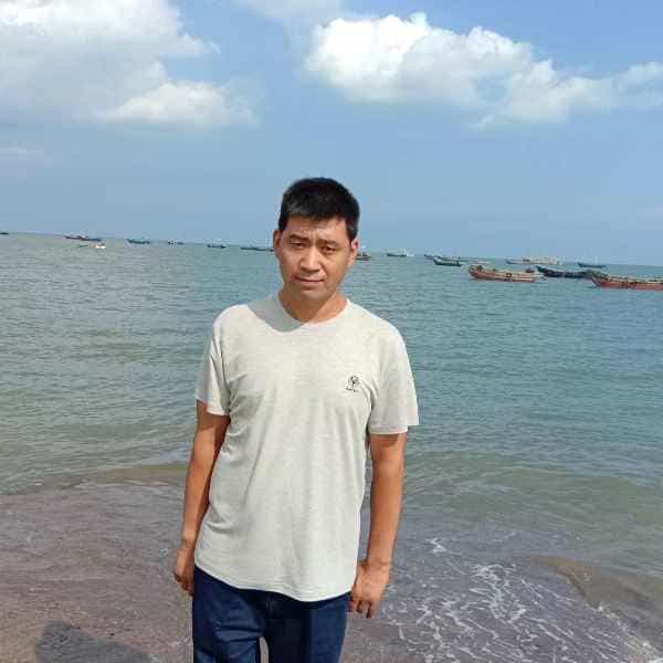 44岁岁辽宁单身帅哥 - 贺州吉缘网