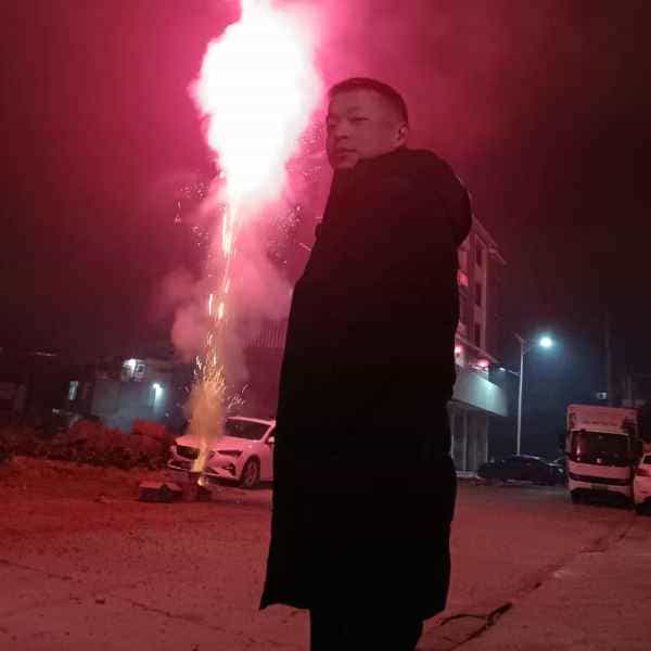 38岁岁四川单身帅哥 - 贺州吉缘网