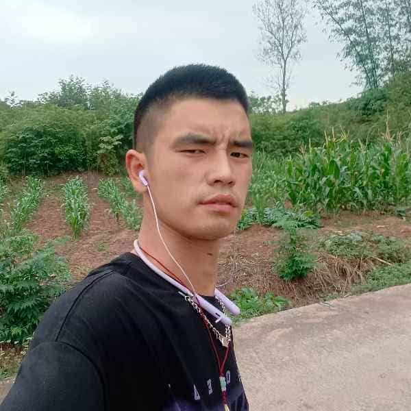 35岁岁四川单身帅哥 - 贺州吉缘网