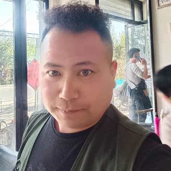 35岁岁山东单身帅哥 - 贺州吉缘网