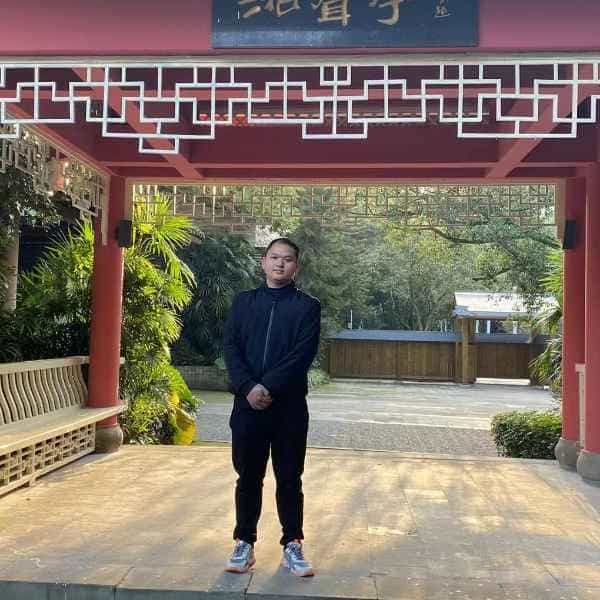 31岁岁重庆单身帅哥 - 贺州吉缘网