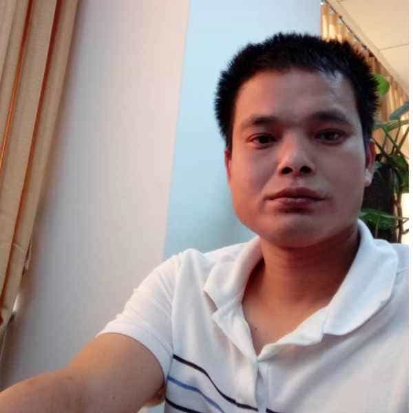44岁岁福建单身帅哥 - 贺州吉缘网