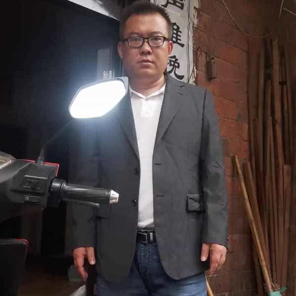 40岁岁江西单身帅哥 - 贺州吉缘网