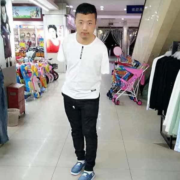 35岁岁河南单身帅哥 - 贺州吉缘网