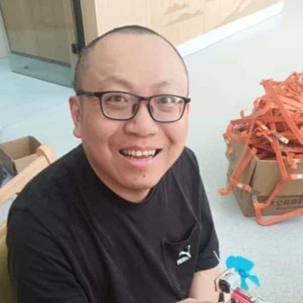43岁岁江苏单身帅哥 - 贺州吉缘网