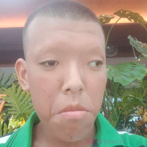 18岁岁福建单身帅哥 - 贺州吉缘网